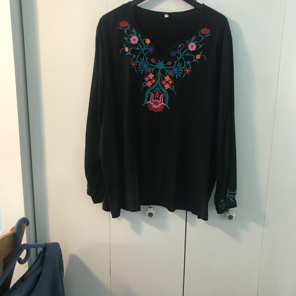 Beautifully Embroidered Tunic Top 3X